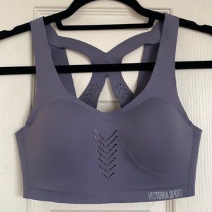 Victoria’s Secret Angel Max Sports Bra